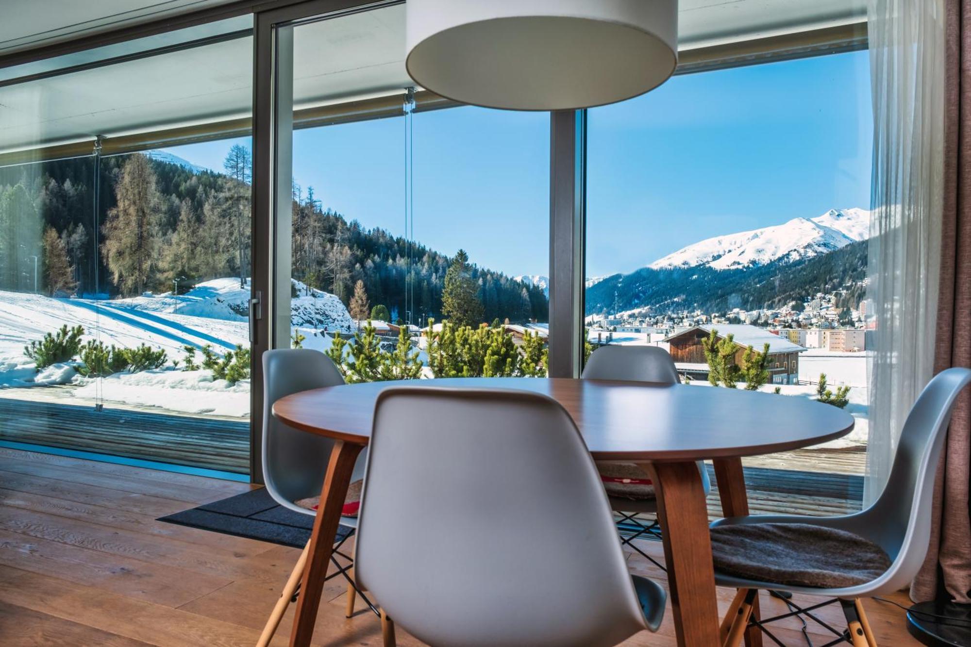 Luxury Panorama Apartment With Alpengold Spa Access Davos Exterior foto